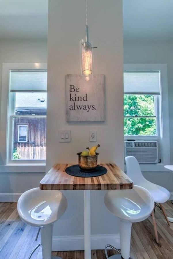 Miraculously Modern In A Vintage Shell Midtown Apartment Memphis Exterior foto
