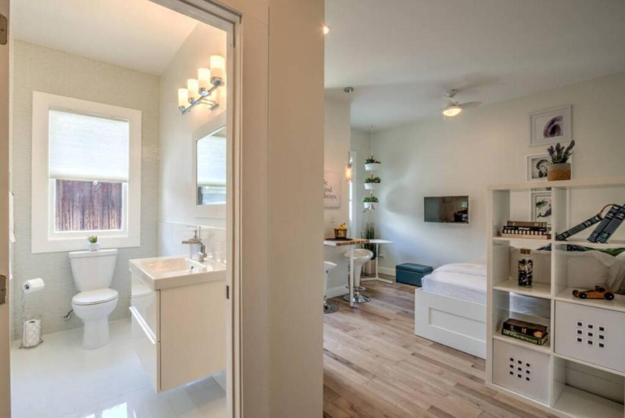 Miraculously Modern In A Vintage Shell Midtown Apartment Memphis Exterior foto